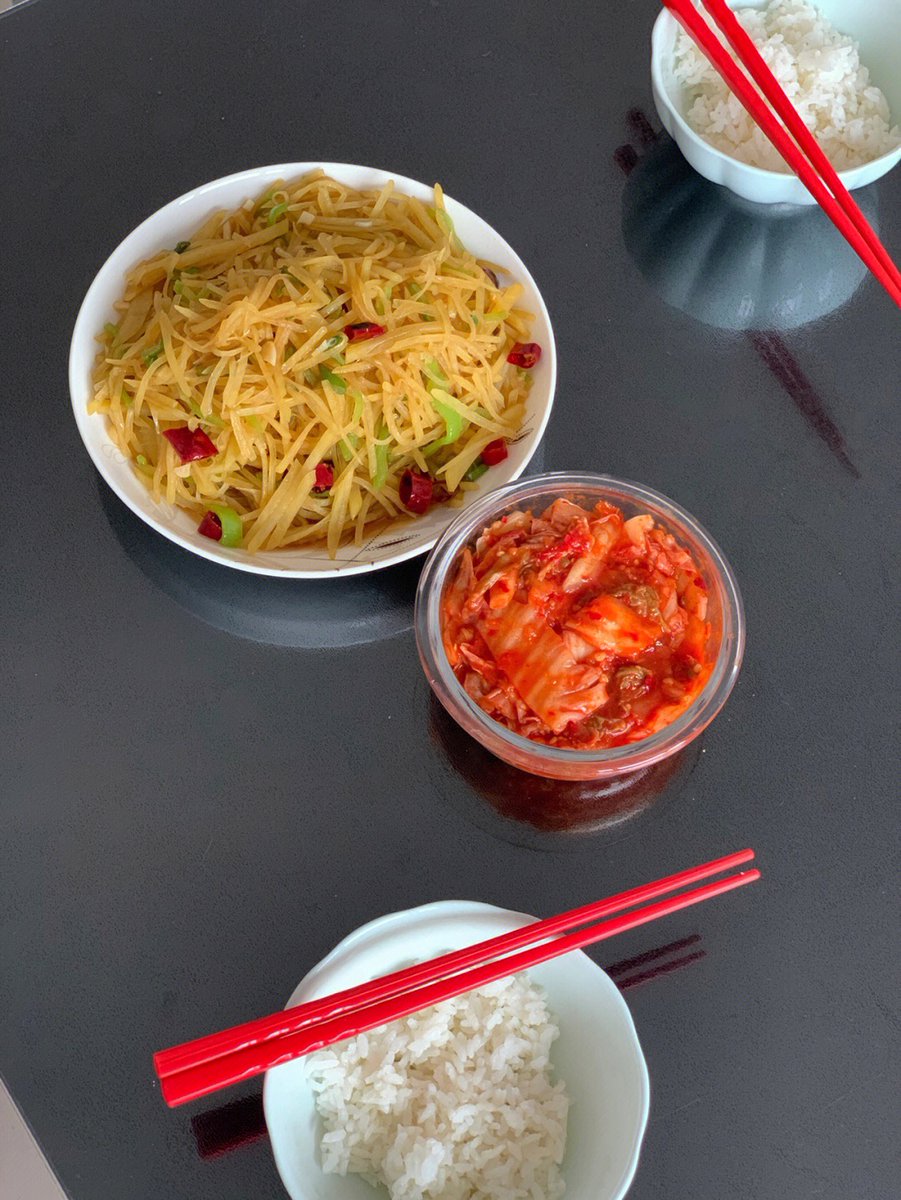 wgdbfns's tweet image. A friend&apos;s food always looks better than yours