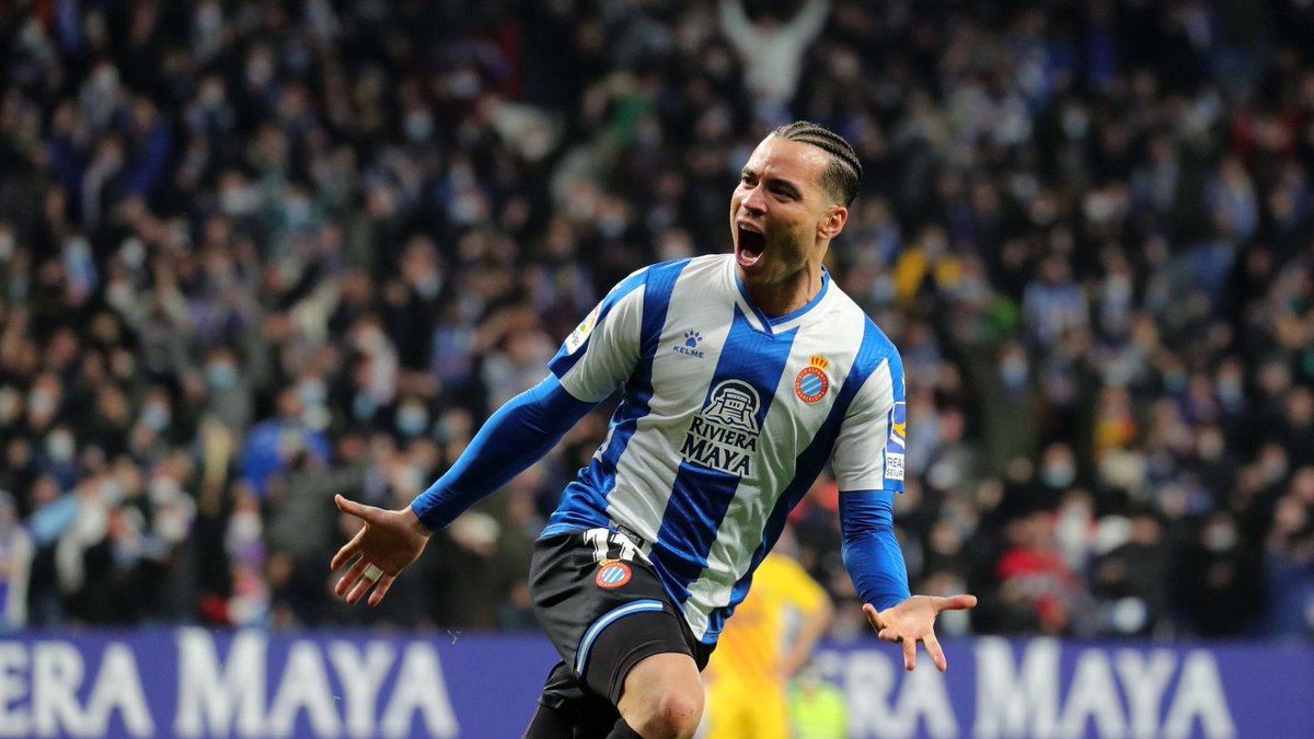 🚨 Noticia <a href="/partidazocope/">El Partidazo de COPE</a>

💥 Informa <a href="/pedro_morata/">𝐏𝐞𝐝𝐫𝐨 𝐌𝐨𝐫𝐚𝐭𝐚©️</a>

💣 Negociación abierta entre el <a href="/ManUtd/">Manchester United</a> y @RaulDeTomas9

📑 El delantero del <a href="/RCDEspanyol/">RCD Espanyol de Barcelona</a> es una de las opciones del United (no la única)

💰 Posible traspaso de 25-30 millones de € si el interés avanza

📻 #PartidazoCOPE