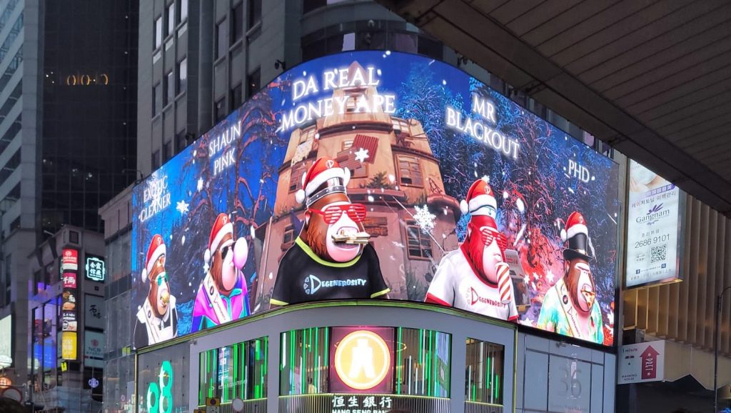 UniqueOOH's tweet photo. Đưa tác phẩm NFT phủ sóng New York, chiến dịch OOH “NYC NFT Takeover” của Artifex tôn vinh các nghệ sĩ kỹ thuật số
#OOH #DOOH #CreativeOOH #OOHCampaign #quangcaongoaitroikythatso #manhinhLEDquangcao #quangcaongoaitroisangtao #UniqueOOH #OOHStories #LedMedia https://t.co/HRvxhgepRR