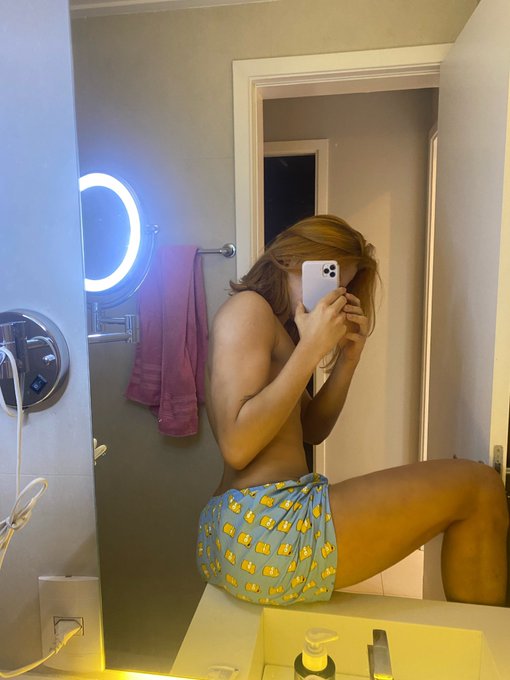 Caval&atilde;o Hahaha https://t.co/3zVmczn2h8