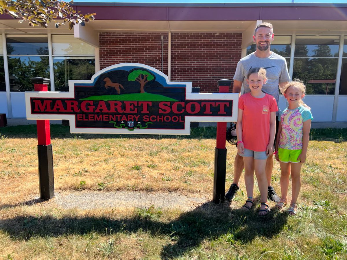 MrSteveAvery's tweet photo. Officially accepted an AP position this past week. Excited to begin a new journey in my educational career.
#elementaryAP #beawesomeforkids https://t.co/VMeDWUqtos