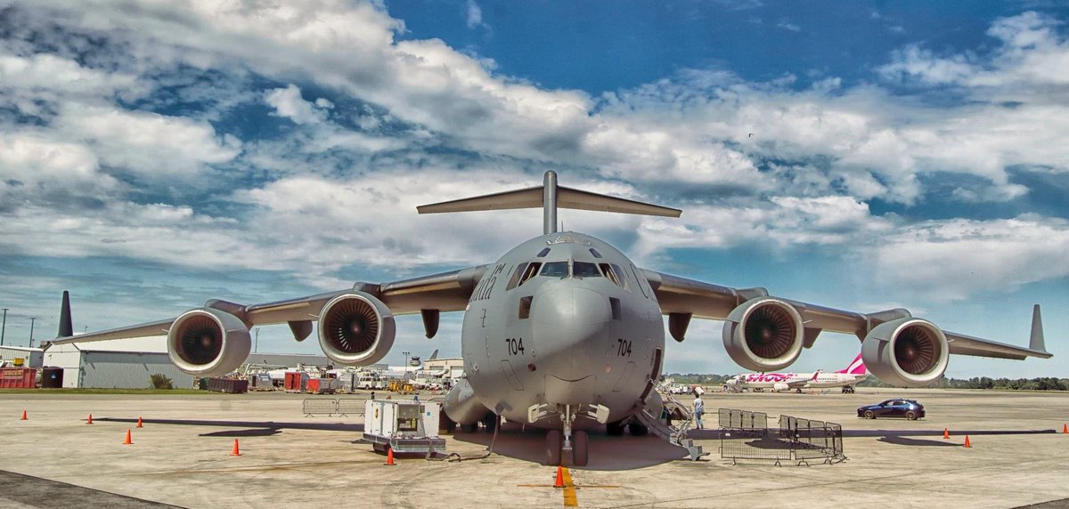 parnoldontario's tweet photo. Air Force Day @CWHM in #Hamilton yesterday - amazing! https://t.co/cgltLKnii4
