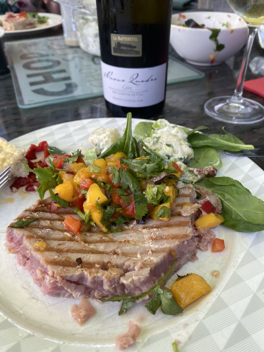 onlyonestevo's tweet photo. Not just ‘tea’ this is on another level. We are into epic tea territory #fablus #wine #winesnob #foodporn https://t.co/TSJuNiruEQ