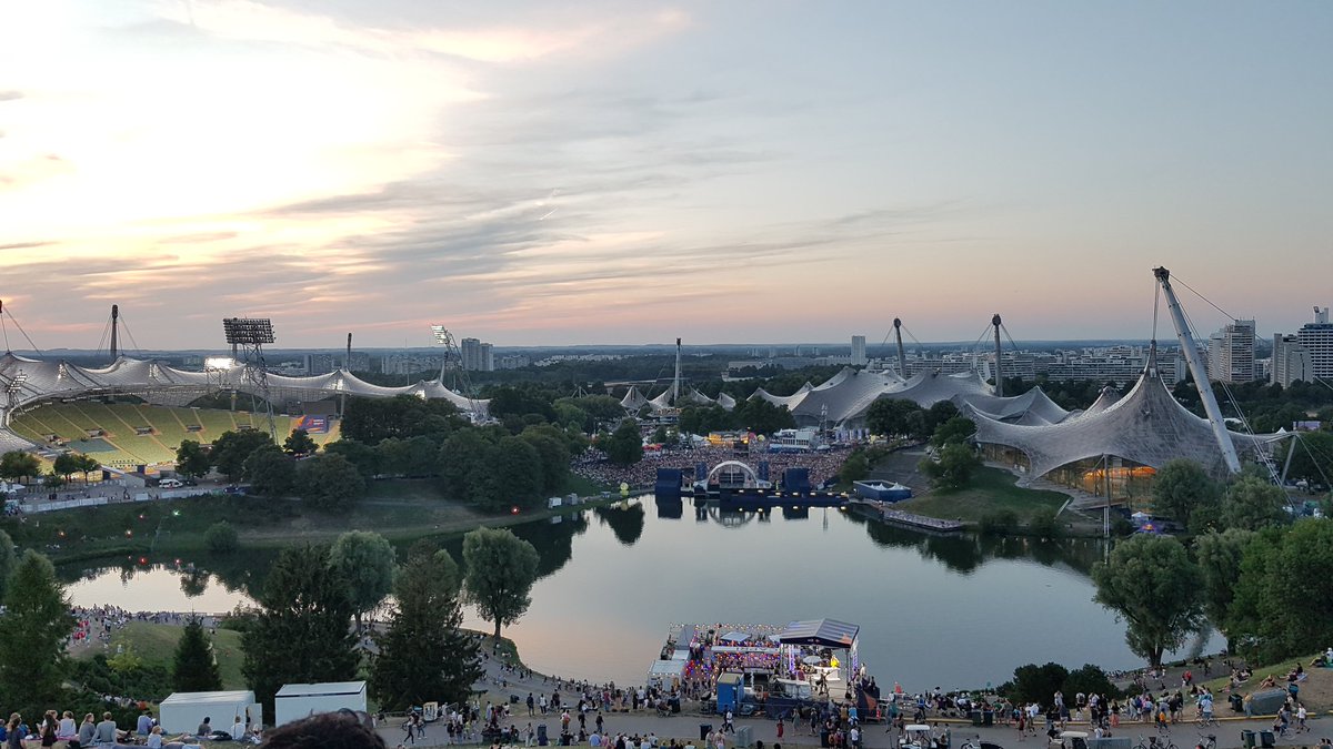 .@OLYMPIAPARK 
Most beautiful Olympic Park on the planet.
#EuropeanChampionships 
#BackToTheRoofs