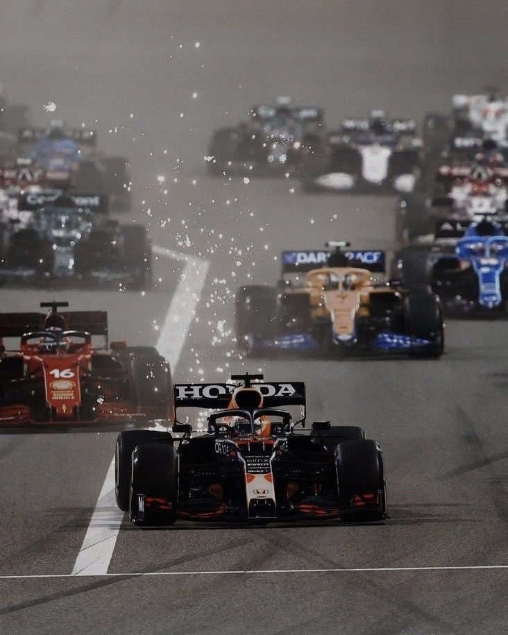 lechossainz's tweet photo. formula 1 drivers as One Direction’s songs

– a thread https://t.co/1T52Yg7zmH