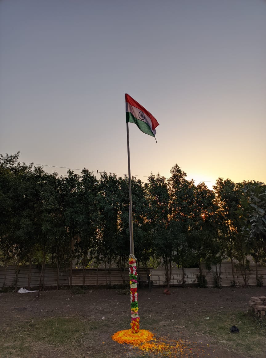 digiparth's tweet image. Freedom in the mind
Faith in the words
Pride in our souls

Let&apos;s salute the nation on this
#IndependenceDay #HarGharTirangaCampaign #IndependenceDay2022