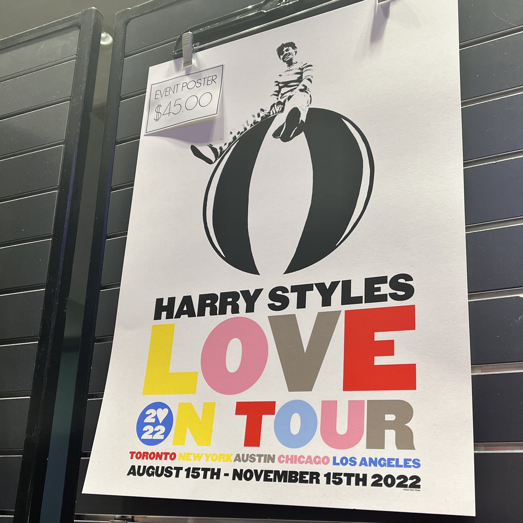 Scotiabank Arena on X: The Harry Styles Love On Tour Merch Pop-Up