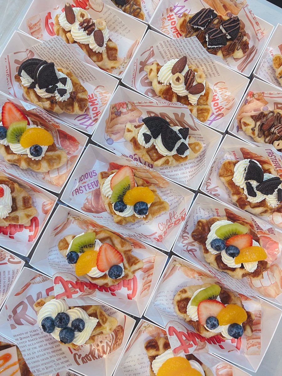 FoodForU_TMD's tweet photo. 14.08.2022 🙏🙏
Food Support For Three Man Down at MARATHON CONCERT
.
.
#tmd_support
#FoodForU_TMD
#ปิ่นโตชาวเมือง
#ThreeManDown
#kittyumbs
#seungwisarut
#toonthreemandown
#thaywpcc
#ohmtmd https://t.co/O3ZmFEn226