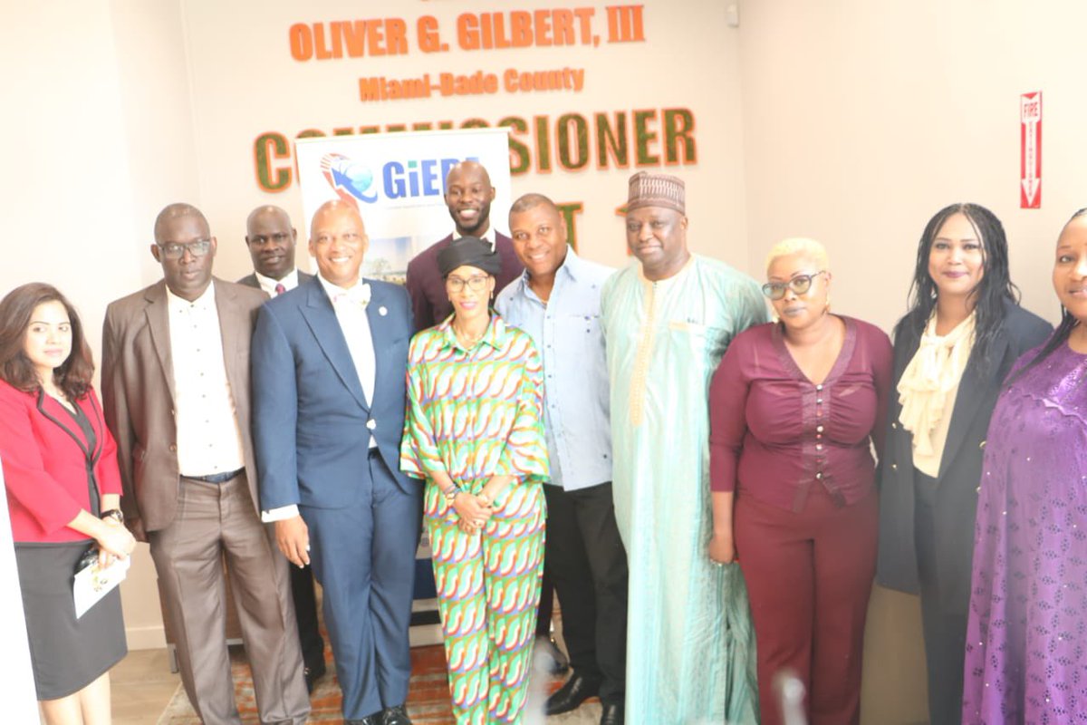 First Lady Barrow tweet media