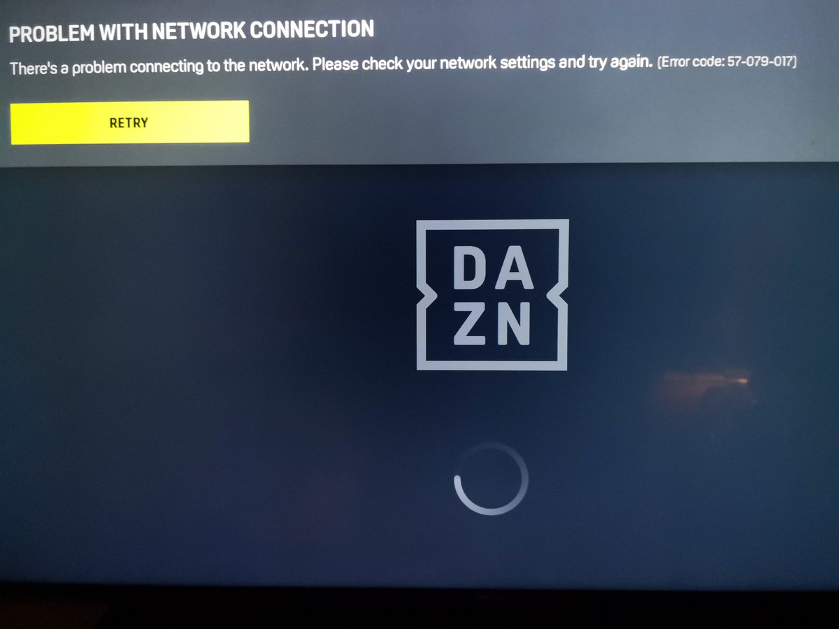 SamueleBimbi's tweet photo. Poi non mi devo incazzare? #SalernitanaRoma #SerieA #DAZN vergogna Mi so rotto le palle di pagare e non vedere @SerieA @OfficialASRoma @DAZN_IT @Codacons https://t.co/DAlxlOPi3b