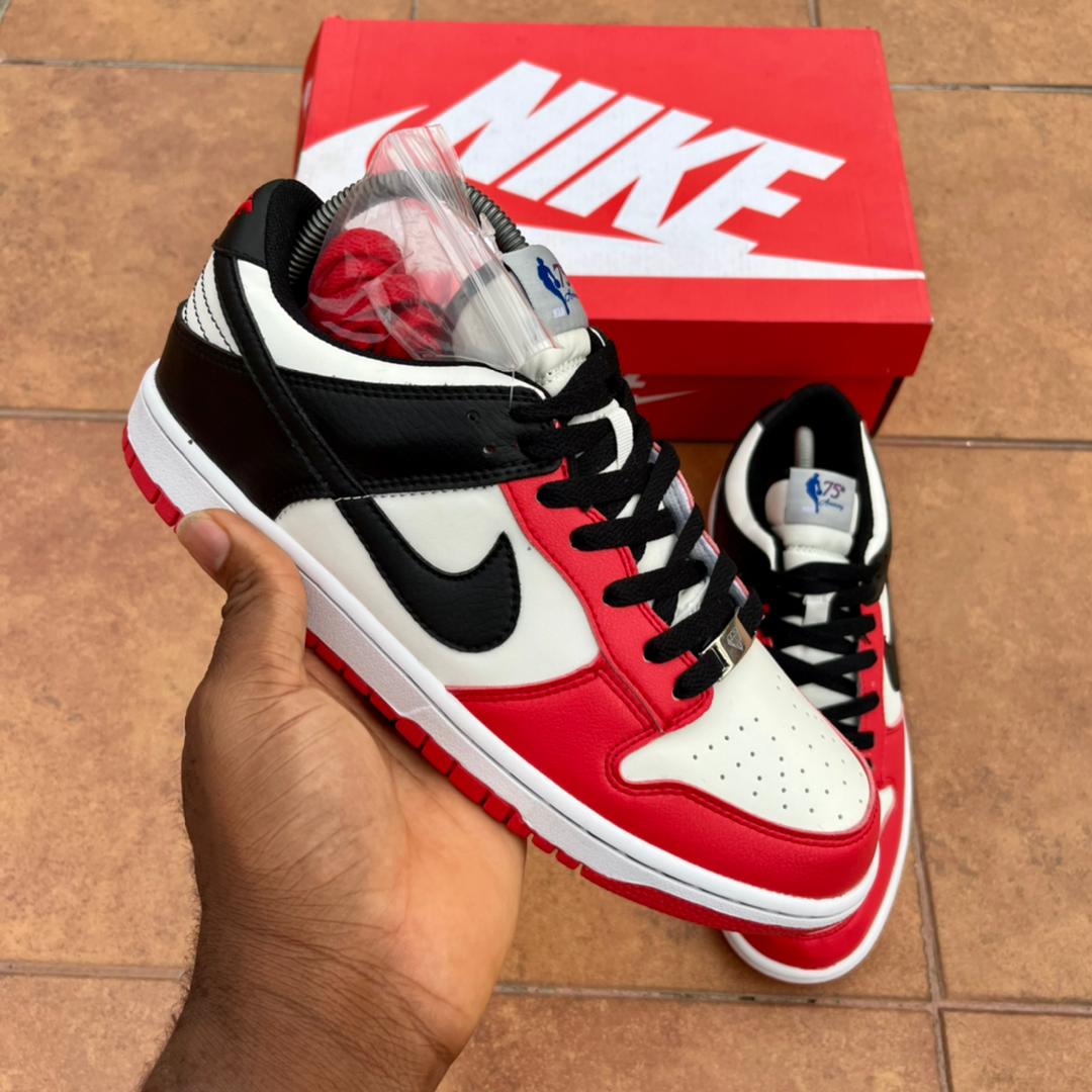Ajaywears's tweet photo. 🤍❤🖤

40-45 
N30,000 

We deliver nationwide. 
Kindly send us a dm or WhatsApp https://t.co/htjdqNrCnm to order. https://t.co/U7vFf6iNfi