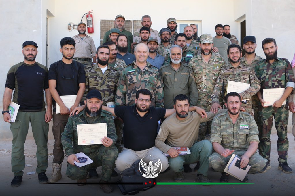 legion3td's tweet photo. #الجيش_الوطني_السوري
#الفيلق_الثالث

تخريج دورة إعداد ضبّاط عمليات الفرق والألوية في الفيلق الثالث التابع للجيش الوطني السوري.

https://t.co/DQqxVnXmmh https://t.co/mQAeci7V5Q