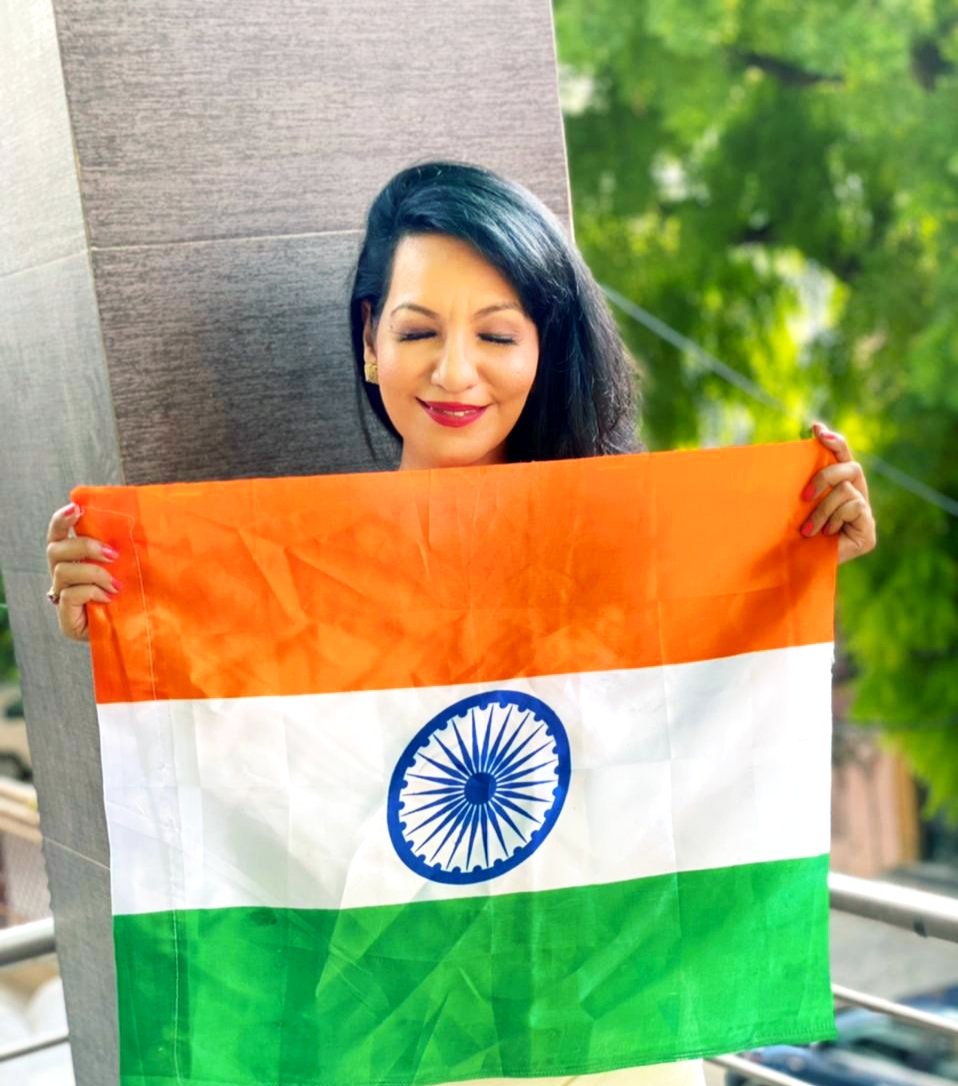deejaykamya's tweet photo. Bharat - Shuruaat, Thehraav aur Anth.. sab yahin.  My home 💛

Happy Independence day 🇮🇳 https://t.co/GvspOBlxny