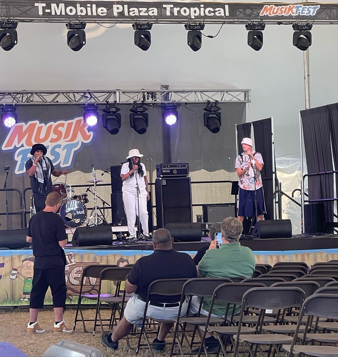 LHSMusikfest2022 tweet media