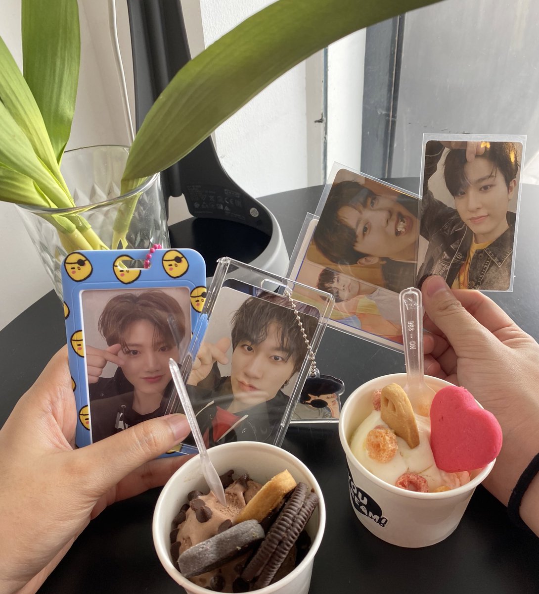 chanyaaaa10's tweet photo. ไปเที่ยวด้วยกันครั้งแรก https://t.co/IE6YdIb0CJ