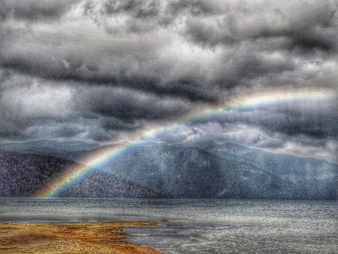 Ruta237Imagenes's tweet photo. Los días grises también son maravillosos. Una mañana lluviosa en el Pichi Traful.

.

#turisteandoxlugares #recorreargentina #villatrafulpatagonia #fotografiasdeviajeros #turismoargentina #viajestips #locosxarg #fotoargs

Via #Repost @turisteandoxlugares 
—— https://t.co/JLu1TqX8Id