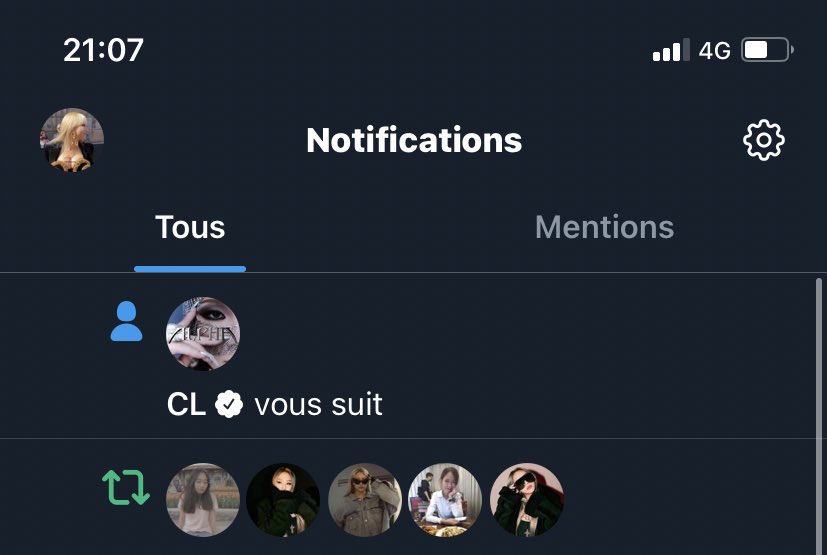 ctotheg_'s tweet photo. WHAT THE FUCK OMGGGGGG 😭😭😭😭😭😭 i just finished work and the first thing I see IS THIS my Goddess @chaelinCL is following me jejfidkfjfif thank youuuuu my love omgggg I’m crying right now 😭😭💛💛💛💛💛 https://t.co/ltC4aQOrxR