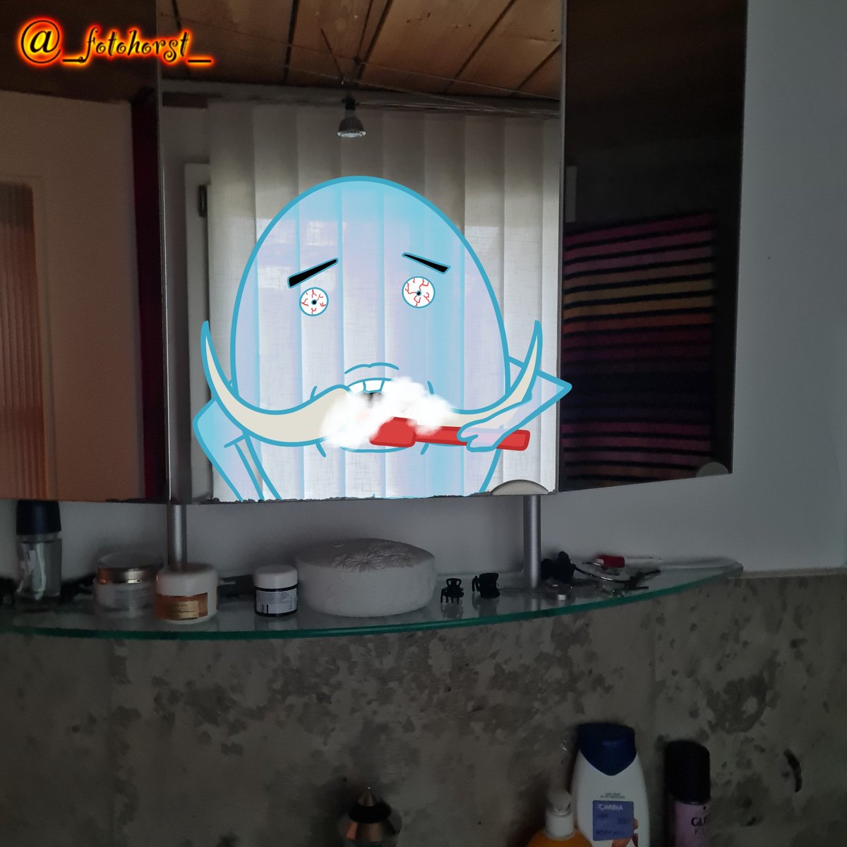 _FotoHorst_'s tweet photo. #OneDrawingADayForAYear
#OneDrawingADayForever
03-224
#aughost - #tusk
Brushing teeth is a pain in the ass for this ghost. He has to start really early in the morning to be ready with clean teeth at midnight.
@TheRealAuGHOST
#AuGhost2022
#KleineKunstKlasse
#MixedMedia https://t.co/Gb1m2ArX94