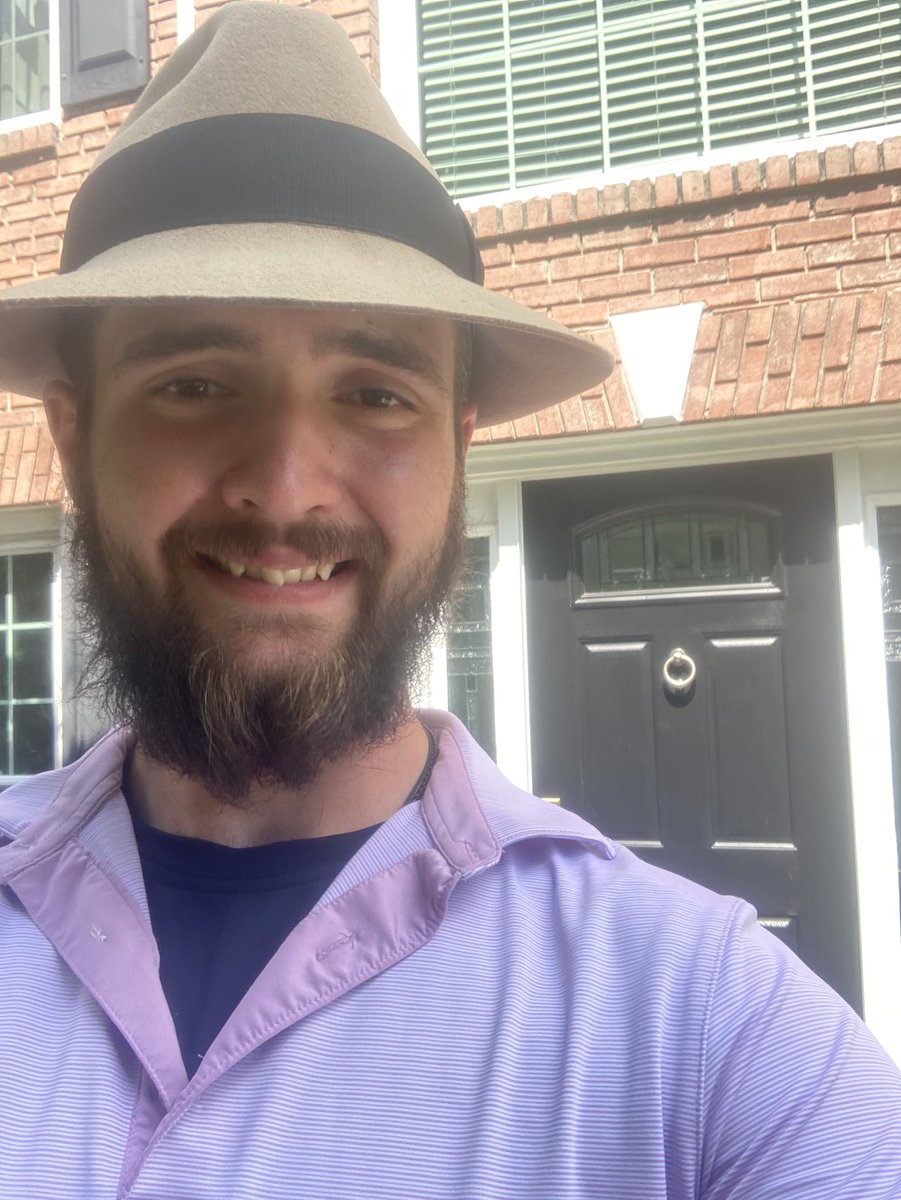 KennethHerron37's tweet photo. My idea of a fun weekend? Knocking doors to make sure Governor Brian Kemp is here for a second term! Shout out to the Cherokee County GOP for the amazing breakfast yesterday and it’s exuberant reception of the country’s best Governor!
#GeorgiaOnTheLine #GaPol #LeadRight https://t.co/oLGdctZl2v