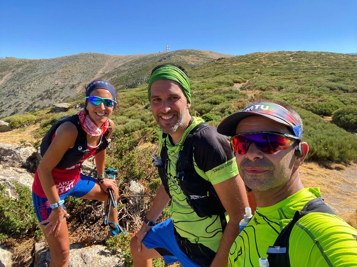 irenetrail's tweet image. Domingos molones.
Y con esta foto y estas caritas, para qué decir más 😀 ⛰️

#FelizDomingo #montaña #BolaDelMundo #Madrid #amigos #cumpleañosFeliz #run4fun #Domingo