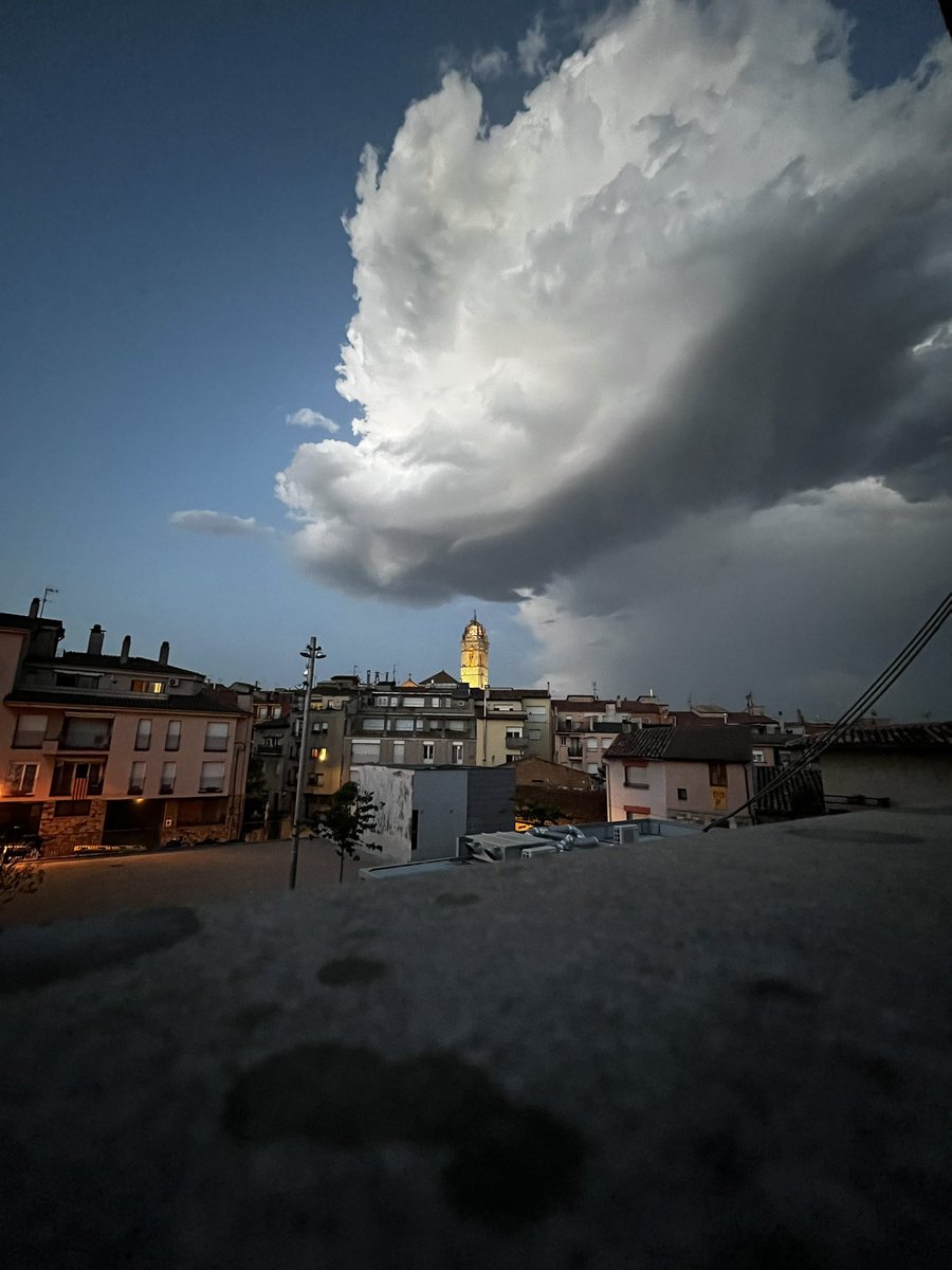 psoler25's tweet photo. @eltempsTV3 @AjMoia #Moià @TomasMolinaB https://t.co/Z6OPh9yNxK