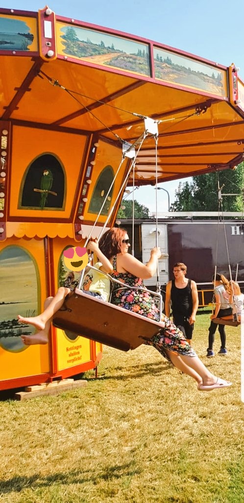sietske90's tweet photo. Gezelligheid 🥰 familietijd 

Mijn kindjes durfde niet in de zweef dan maar met neefje👌❤ 

Gezelligheid in #Groningen
#adorp https://t.co/GP4OvcmzoR