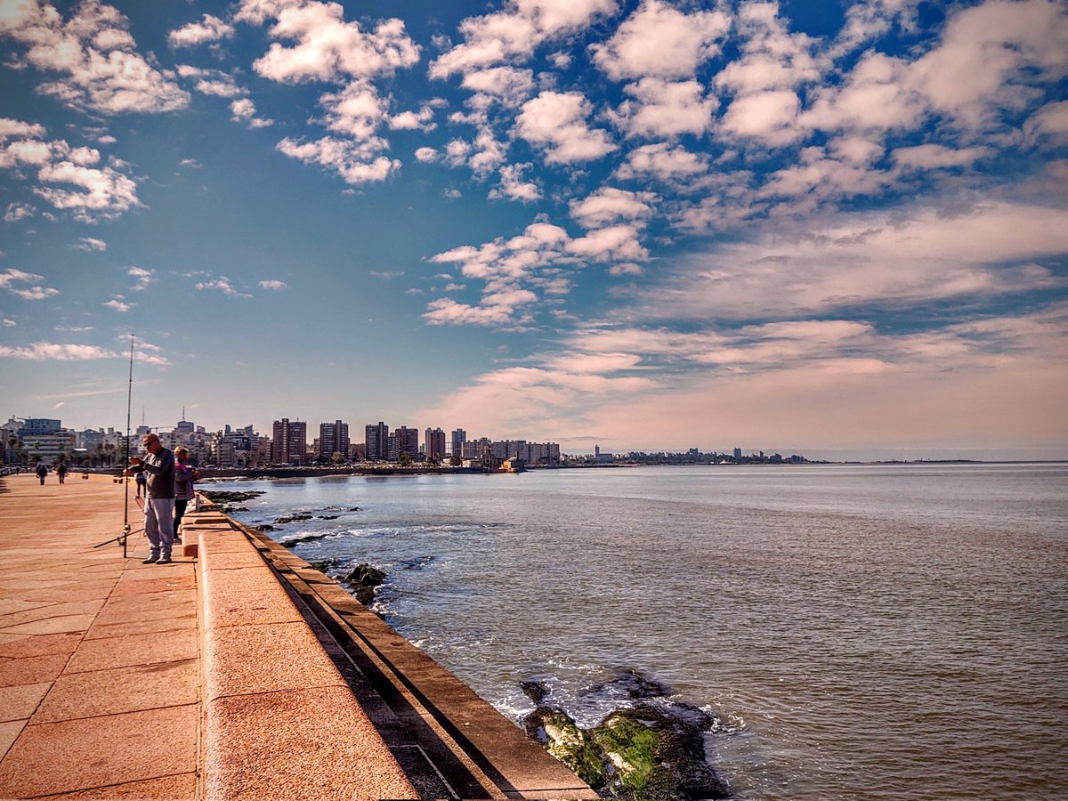 SfidaStudios's tweet photo. Hasta muy pronto querida #Montevideo! Una de mis ciudades preferidas en el mundo. Nos veremos pronto para seguir inspirándonos y para  proyectar un gran futuro lleno de proyectos. 
Gracias @eSeDe @daVinciLAT @Emprendedurismo
-- @guspatagonico de @ecimtech y @SfidaStudios https://t.co/AmYQRity2l