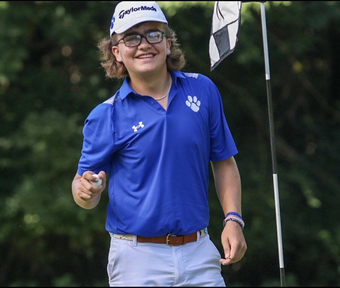 BoShelton_'s tweet photo. Carded My 2nd Ace on the 7th hole at My Old Kentucky Home yesterday and went on to shoot a 70! T-2 out of 120 @scottie_golf @1047thescore https://t.co/sITSKg7dXX