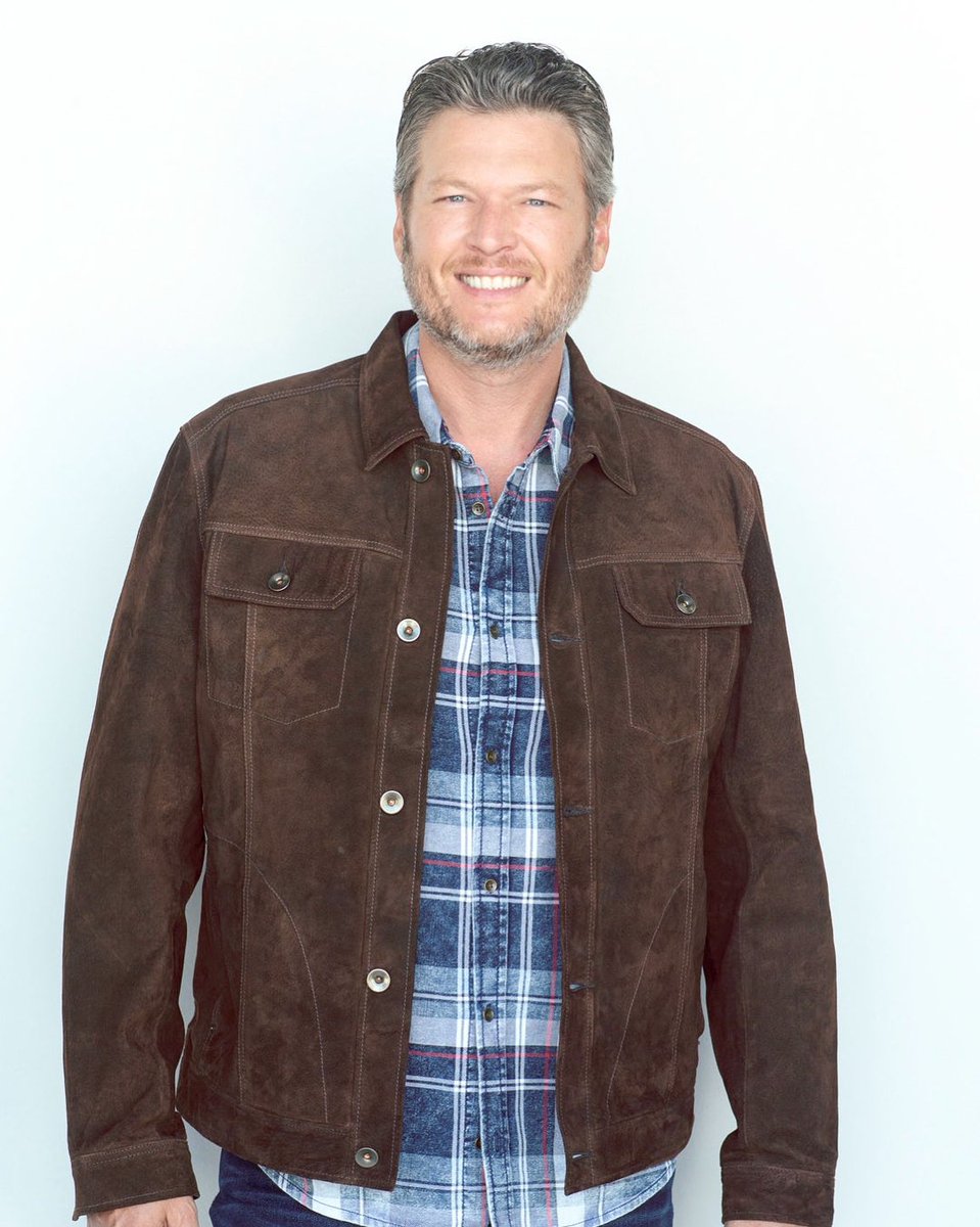 shefanifan0121's tweet photo. August 14, 2017: Jack Guy did a photoshoot with Blake for his “BS by Blake Shelton” clothing line. 📸:@JACKGUYphoto 

#blakeshelton #teamblake #jackguy #jackguyphotography #bsbyblakeshelton https://t.co/83f4UDroPl