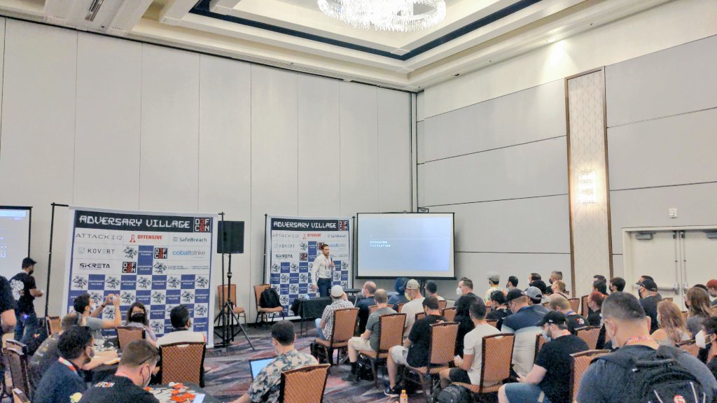 AdversaryVillag's tweet photo. #AdversaryTool
@OlegLerner demonstrating his tool! "Qemuno – An uninvited guest 
Adversary Tool"

#AdversaryVillage at @DEFCON 30
#Tooldemo https://t.co/1dcVoOi8Tj