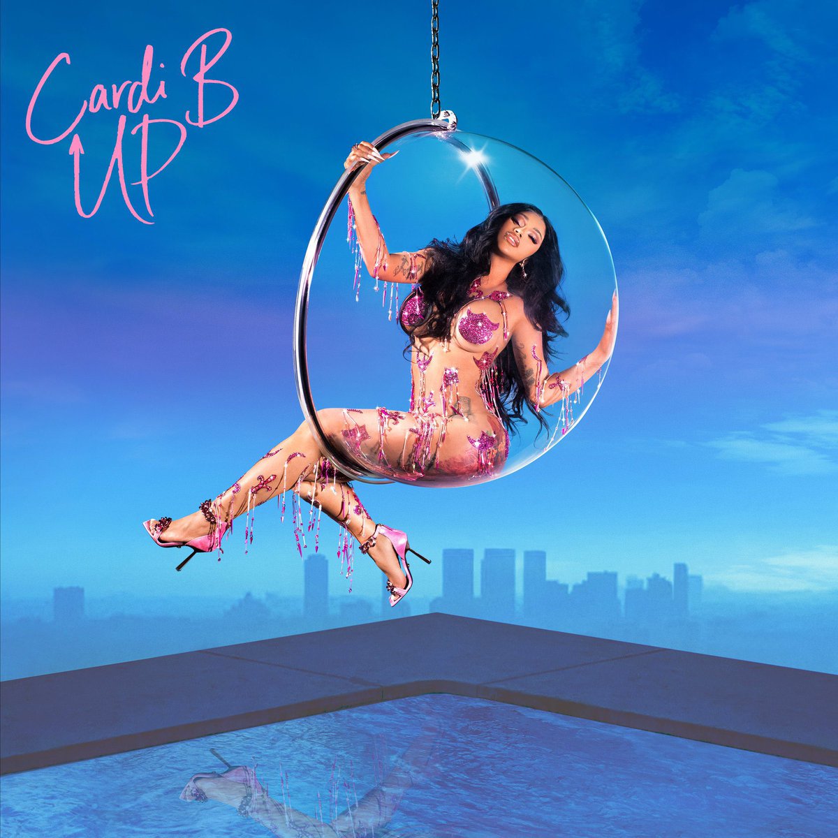 CardiBGhana's tweet photo. .@iamcardib's "Up" is now eligible for 5× Platinum.

It was released a year ago and has over 235m views on YouTube. It was also the last rap song by a female musician to reach #1 since 2021. https://t.co/jS6KFpVqf4