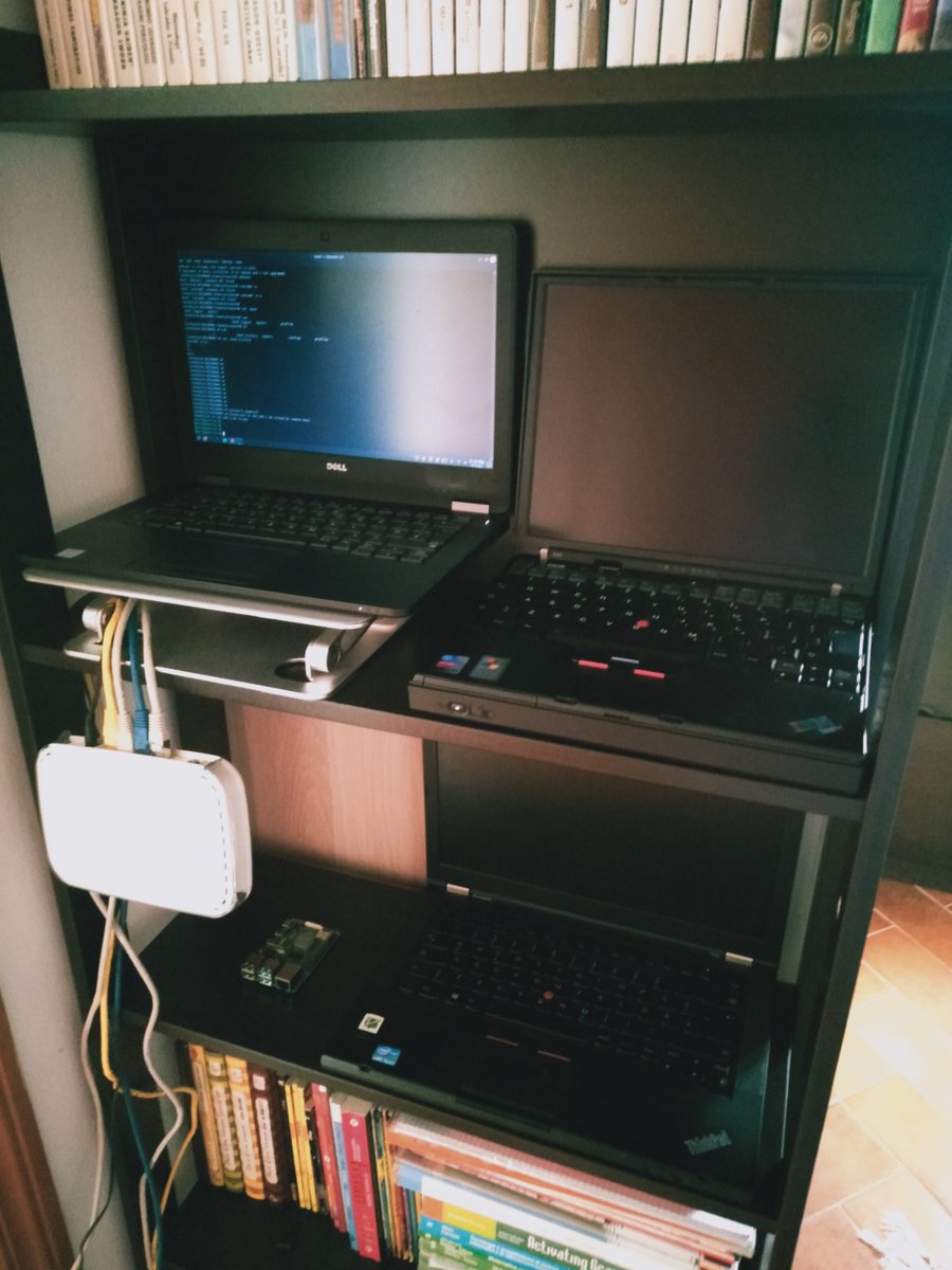 phreq7's tweet image. Setting things up.
I&apos;m gonna try to bootstrap Gentoo using distcc w/ cross compiling. 
#gentoo #distcc #thinkpad