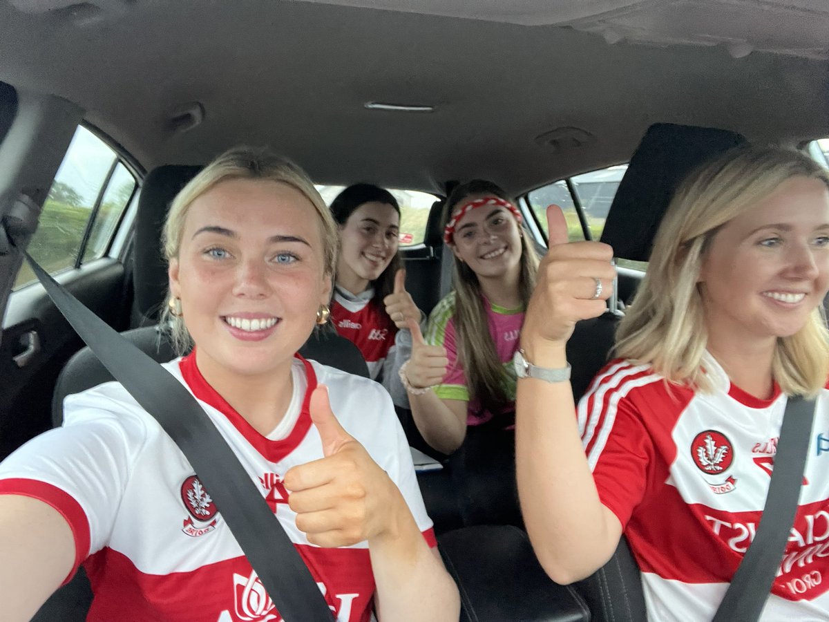 <a href="/thomasniblock/">Thomas Niblock</a> can we please get a RT for Ballinderry Shamrocks Camogie team challenge please?? #100points 🏑