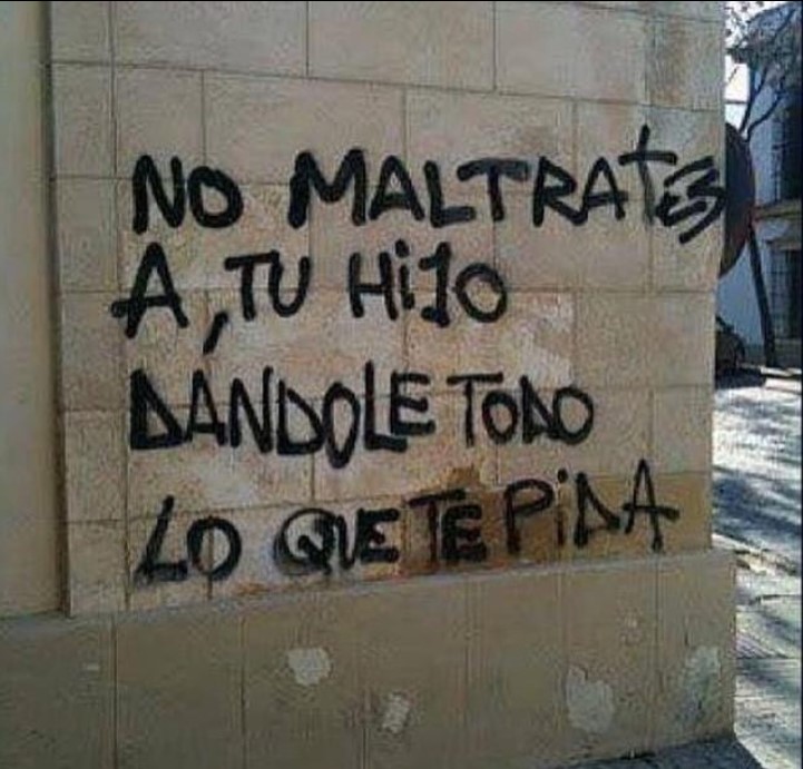 ObispoMunilla's tweet photo. El modelo de la llamada "familia permisiva" es el que antepone, por encima de todo, el bienestar y la comodidad de sus miembros... Y para ello, renuncia a trasmitir valores, con el pretexto de no tensar la convivencia... https://t.co/3Xn2OcOs4P