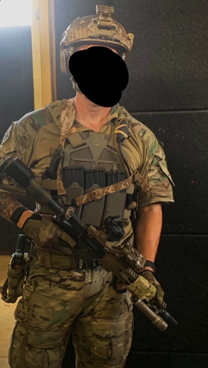 tacticalporn's tweet photo. Hydra Mounts pandemic 🤒🤒
#GBRS #SOF #SpecialForces #Hydra #URGI
#SandSprecision #PlateFrame #NGAL https://t.co/lo4i7TbGoK