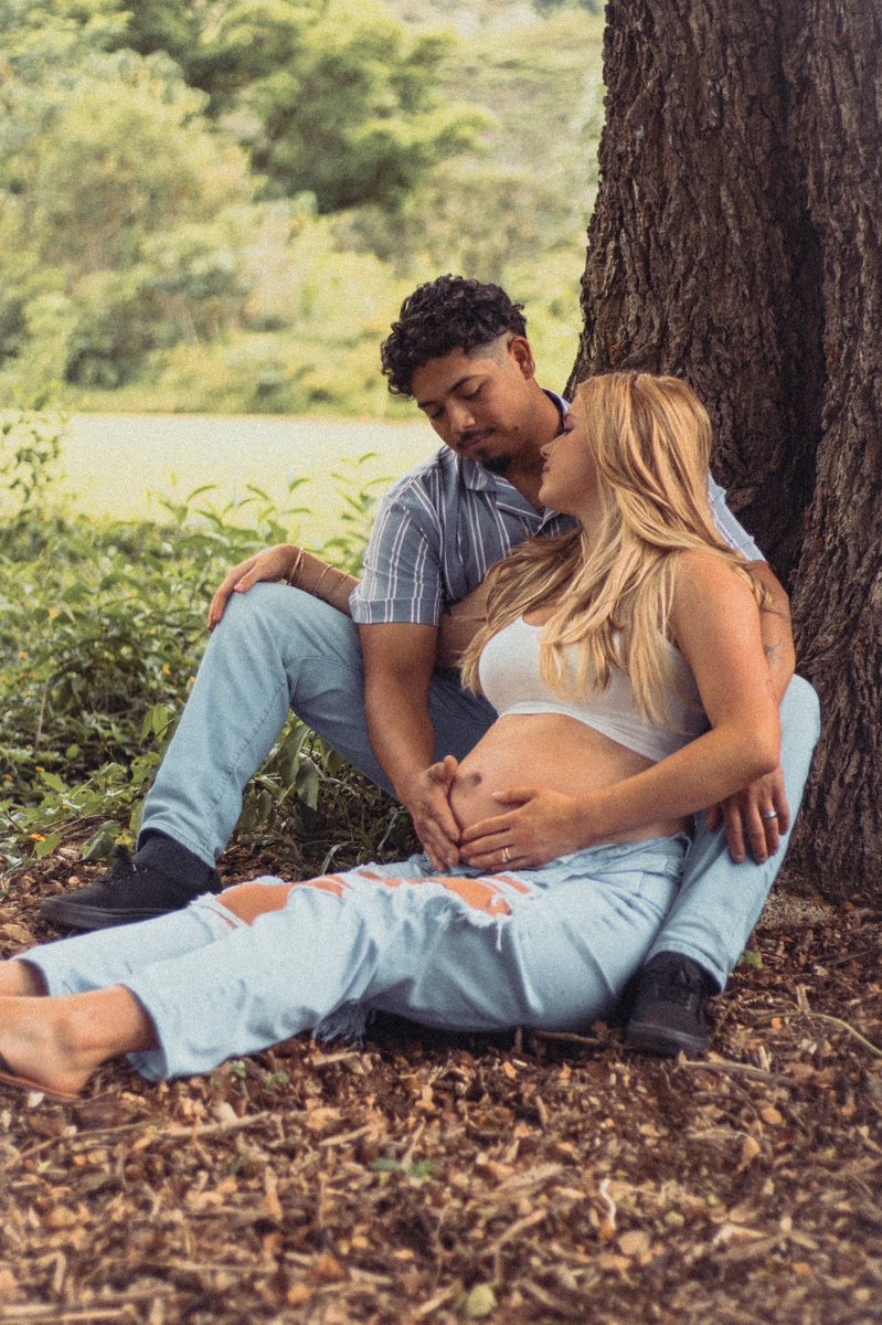 ohmarijayne's tweet photo. we love you little bear 🧸
#8weeksleft https://t.co/YwQ4NstP09