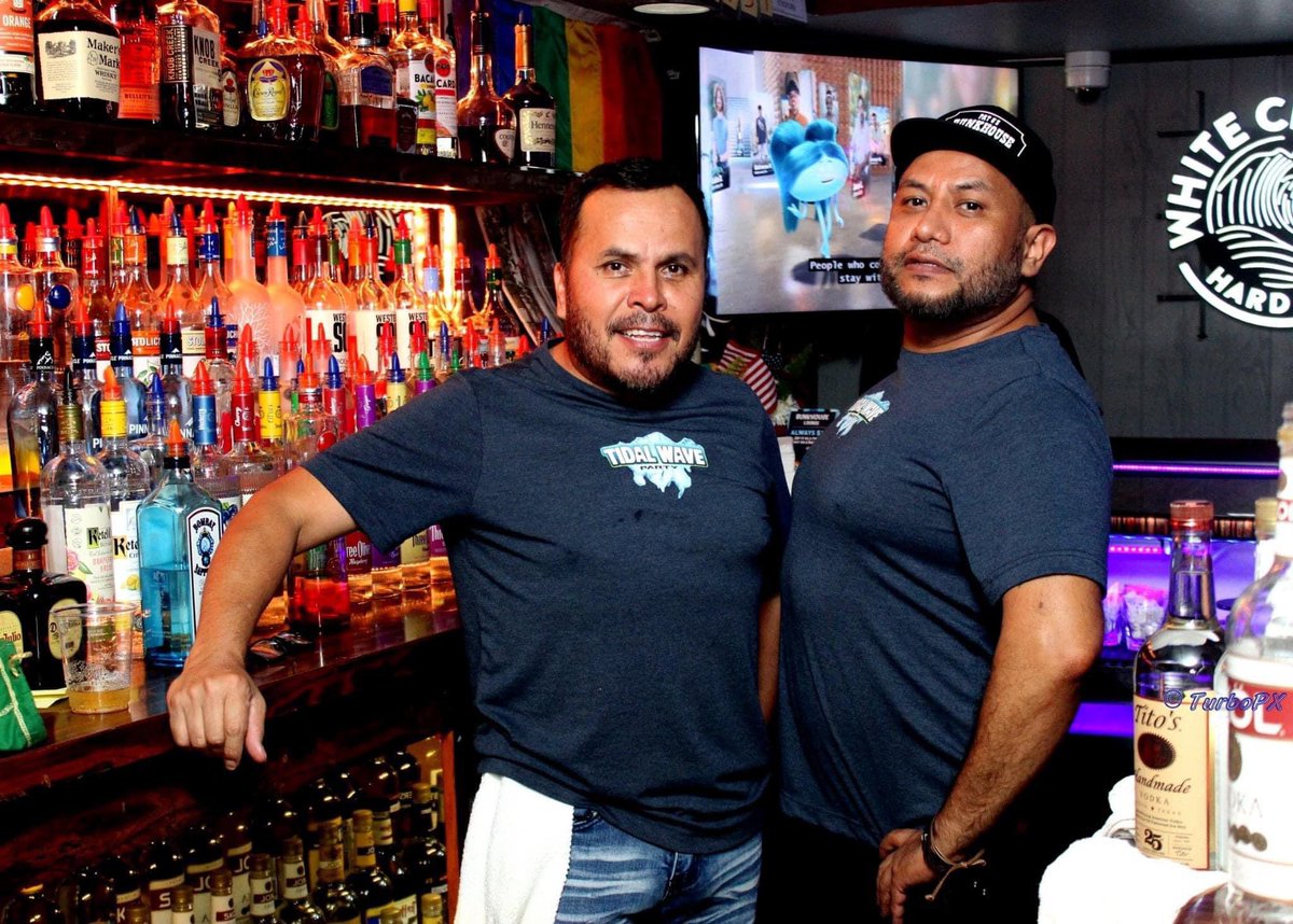 TidalWaveParty's tweet photo. Great time at the Tidal Wave 15 promo party at the Bunkhouse Saloon! https://t.co/9Gk9mpSOKX