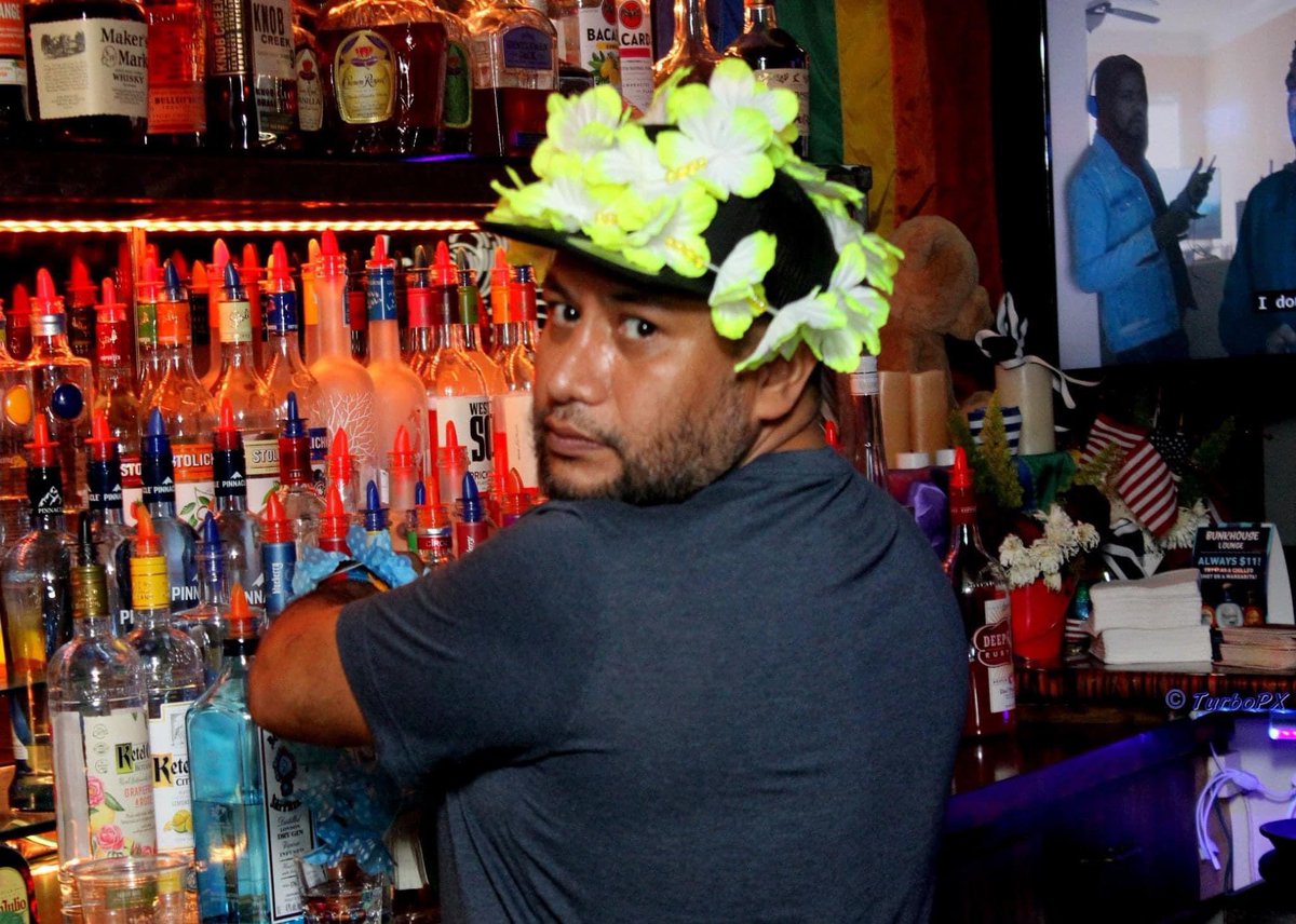 TidalWaveParty's tweet photo. Great time at the Tidal Wave 15 promo party at the Bunkhouse Saloon! https://t.co/9Gk9mpSOKX
