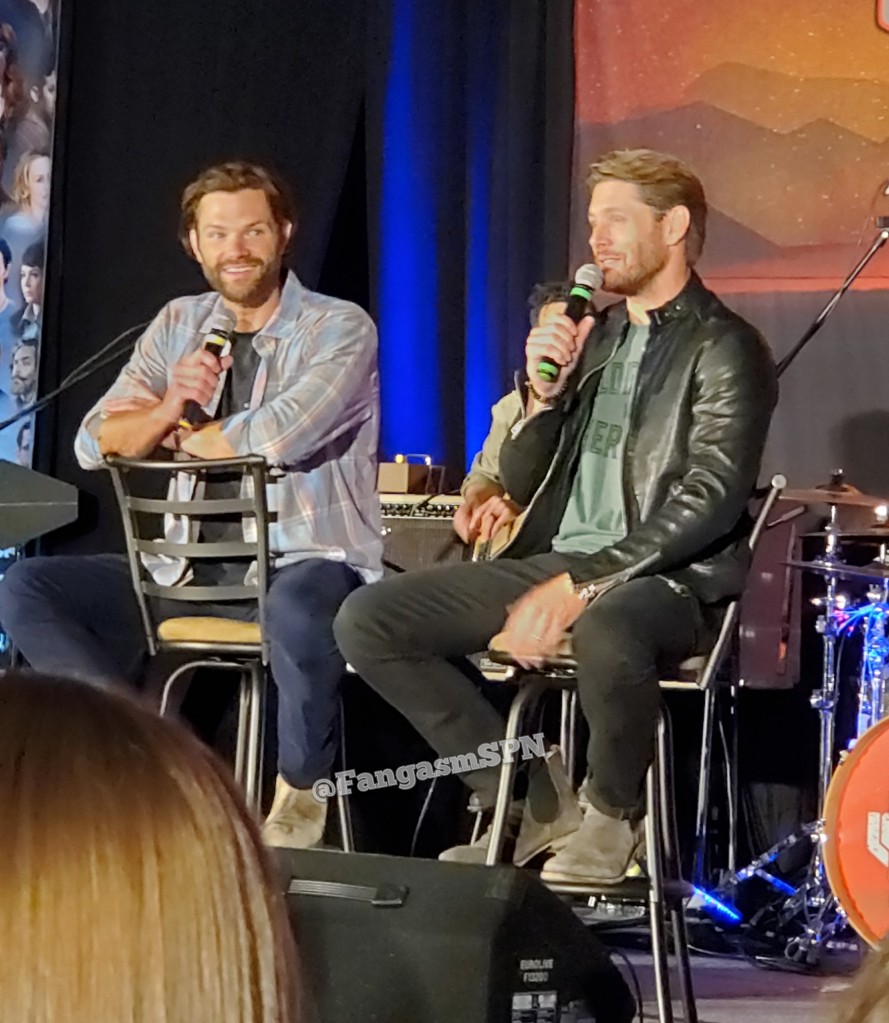 FangasmSPN's tweet photo. .@JensenAckles : When Sam and Dean put their boots back on. @jarpad : I never took them off! #SPNDC https://t.co/K3PtdlYpIS