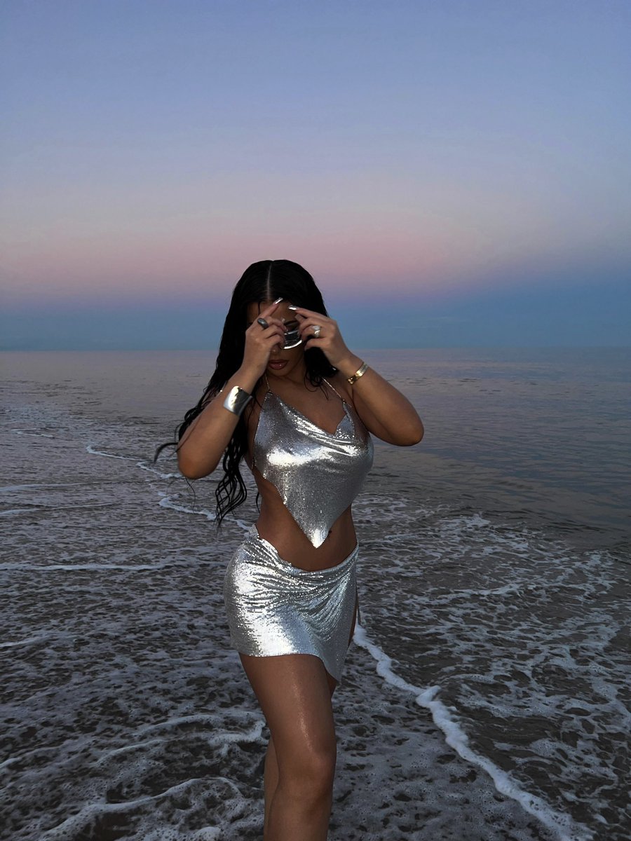 amrezy's tweet photo. otherworldly 🫧 https://t.co/91m67mQ4ge
