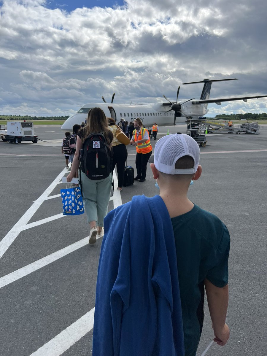 neonphantom's tweet photo. On our way for the dudes FIRST @BlueJays game and first flight on @porterairlines … here we go buddy!!! https://t.co/nIzPK4mf1L
