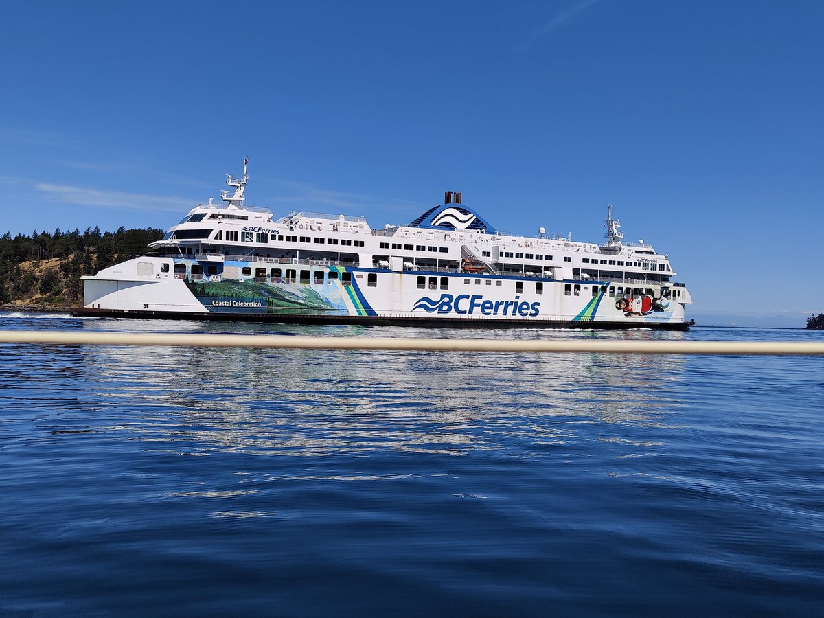 TiaMDawson's tweet photo. What a beautiful ferry. #activepass #summer #sailingadventure @BCFerries https://t.co/h9JpY0wCJc