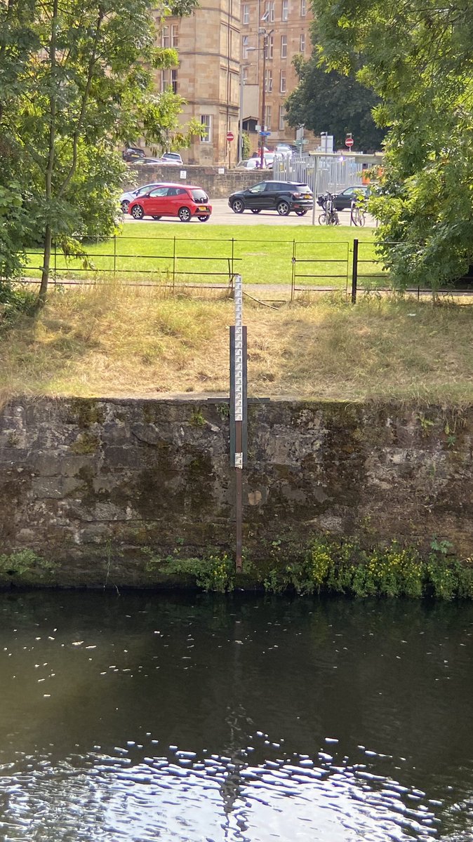 GlasgowWEToday's tweet photo. Running on empty … River Kelvin, Glasgow, Sunday August 14, 2022 #rainforecast https://t.co/N4POvepK6L