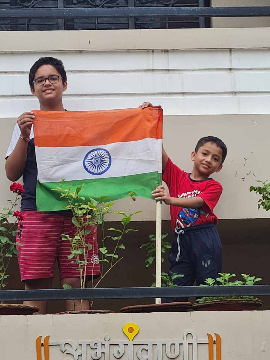 #IndiaAt75 
Thanks 2 u- my mind grow without fear.
Thank u 4 being more than I can ever understand, love, cherish &amp; comprehend.
A melting pot of history, cultures, complexities tht u hv so kindly assimilated n accommodated.
❤ <a href="/SoulsToInspire/">SoulsToInspire</a> <a href="/GoCarpediumDoc/">Shevonne Matheiken</a> <a href="/bipa_uk/">BIPA UK</a> <a href="/adave_NHS/">Dr Ananta Dave exploring life’s palette of shades</a>