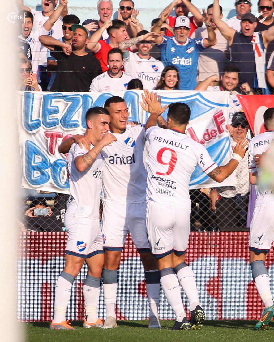 Championes de futbol Club Nacional de football — Stadium