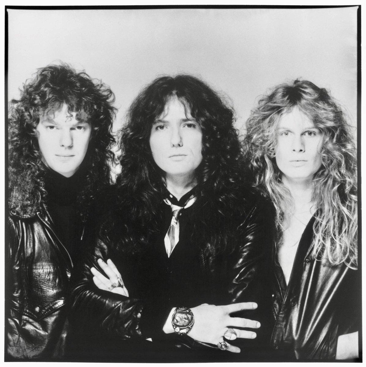 davidcoverdale's tweet photo. Whitesnake - You're Gonna Break My Heart Again - Greatest Hits 2022 https://t.co/CtxySO3mbS via @YouTube

⭐️⭐️⭐️⭐️⭐️ https://t.co/mpA1h391Js