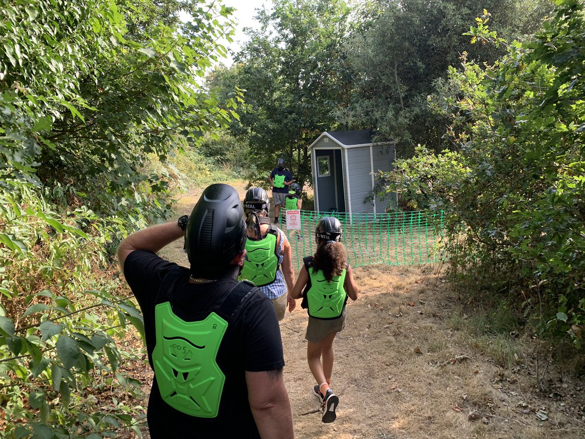 Splat__Attack's tweet photo. Sweltering heat with complimentary water handed out after each mission played throughout the weekend. Back again next week! See you soon? https://t.co/xh6gUaBxnG #dayoutwiththekids #dowtk #FamilyFirst #familyfun #makingmemories #dawlish #Devon https://t.co/6u9TWCCX1d