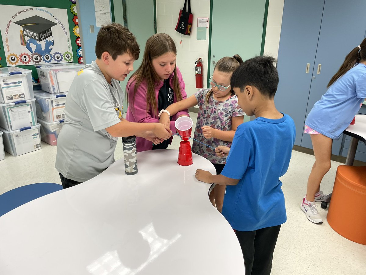 a_armstrongSFE's tweet photo. First week of fourth grade ✅ We practiced our communication and team building skills. Students got to explore our entire room and ask questions. Lastly we read the book “Perfectly Norman,” created our own set of wings and wrote about what makes each of us unique! @HumbleISD_SFE https://t.co/dgIatHOwFO