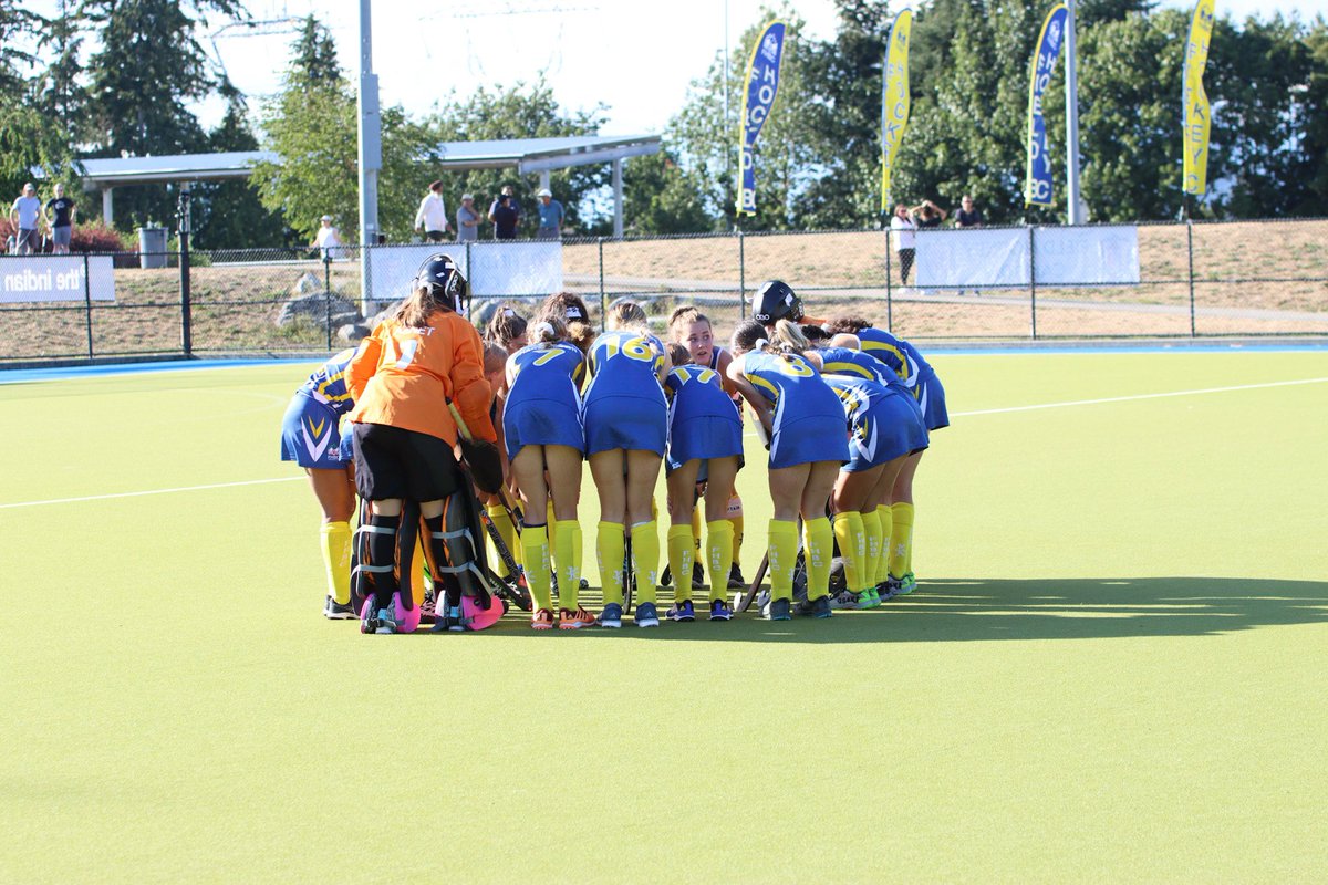 FieldHockeyCan's tweet image. Final day at u16 Nationals!!