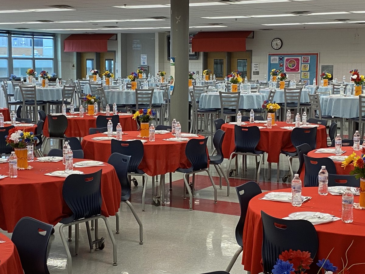 We are ready to welcome 30 new faculty and staff and 190 veteran faculty and staff to Marshall HS to begin the 22-23 school year tomorrow. I can’t wait!!! #marshallpride